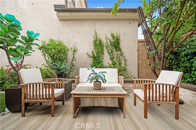 Detail Gallery Image 15 of 37 For 67 Runner, Irvine,  CA 92620 - 3 Beds | 3/1 Baths