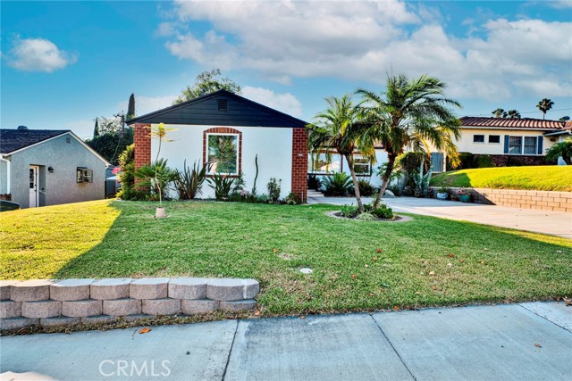 645 Jamestown Road photo 1