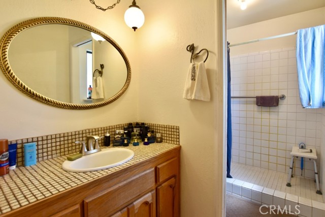 1924 Surrey Way, Paso Robles CA: https://media.crmls.org/medias/aa2d85ce-cda9-4248-ad0b-e08e78977475.jpg
