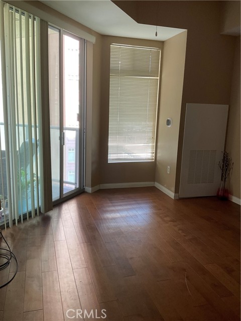 Detail Gallery Image 5 of 19 For 388 E Ocean Bld #718,  Long Beach,  CA 90802 - 2 Beds | 2 Baths