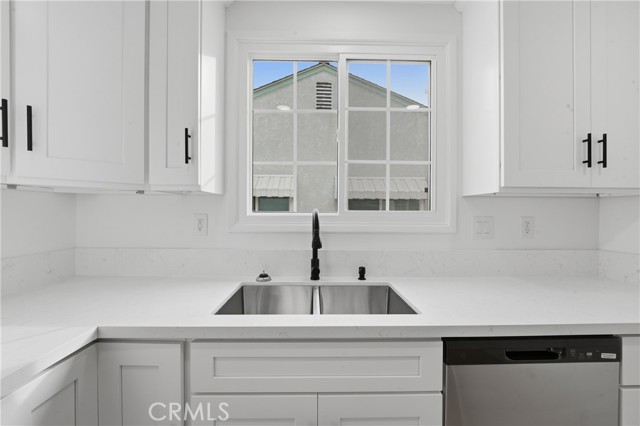 Image 15 of 39 For 2917 Del Amo