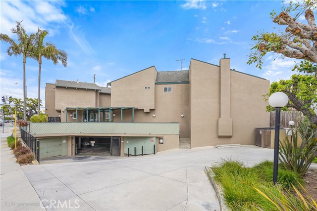 Detail Gallery Image 3 of 55 For 1112 Beryl St #15,  Redondo Beach,  CA 90277 - 2 Beds | 2/1 Baths
