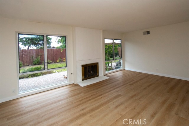 Detail Gallery Image 4 of 39 For 27845 Hawthorne Bld, Rancho Palos Verdes,  CA 90275 - 3 Beds | 2 Baths