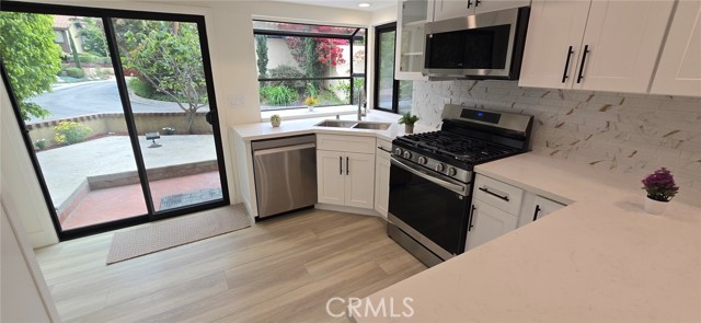 1364 Park Plaza Drive, Long Beach CA: https://media.crmls.org/medias/aa2ee973-57d5-48f4-8626-9c9ca5245aca.jpg