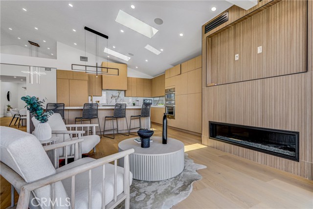 4609 Paseo De Las Tortugas, Torrance CA: https://media.crmls.org/medias/aa2efc03-a8d7-483a-bfd7-2dc09e791595.jpg