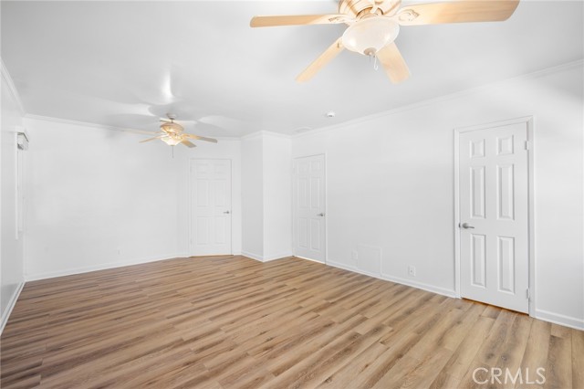 Detail Gallery Image 19 of 34 For 17429 Burbank Bld, Encino,  CA 91316 - 3 Beds | 2 Baths