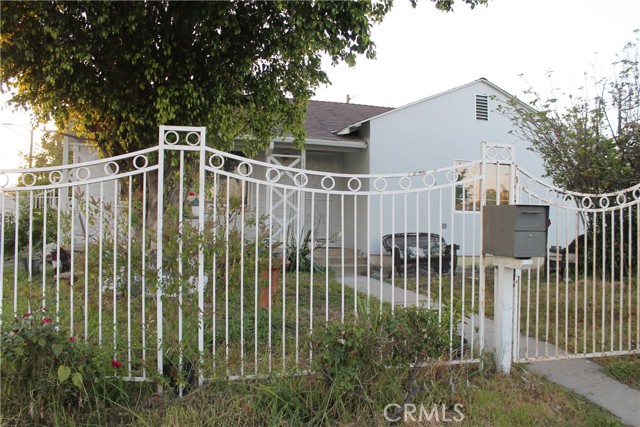 13163 East Branford Street photo 4