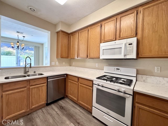 Detail Gallery Image 18 of 43 For 30455 Buccaneer Bay a,  Murrieta,  CA 92563 - 3 Beds | 2/1 Baths