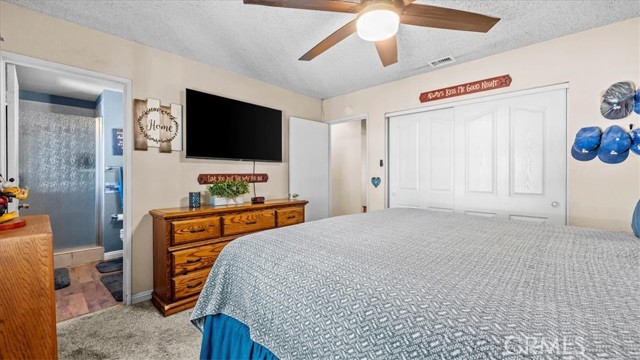 Detail Gallery Image 16 of 36 For 18432 Mindanao St, Bloomington,  CA 92316 - 3 Beds | 2 Baths