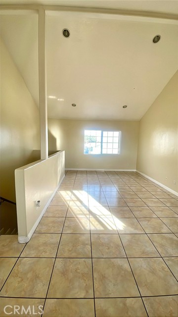 Detail Gallery Image 5 of 17 For 1073 W 112th St, Los Angeles,  CA 90044 - 3 Beds | 2 Baths