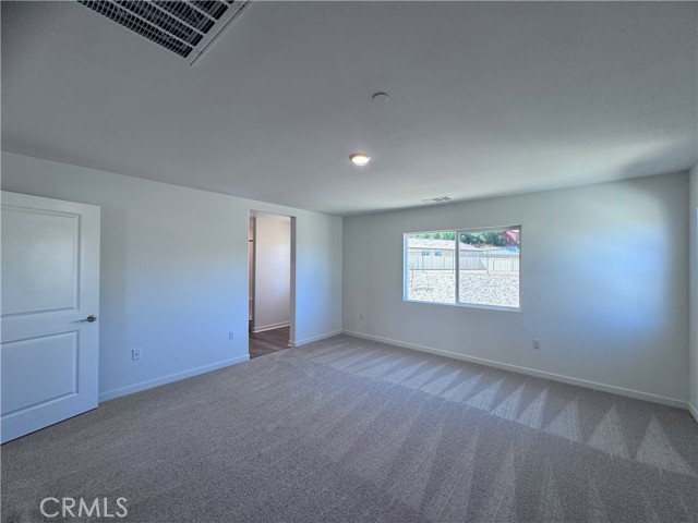 Detail Gallery Image 9 of 18 For 33313 Riverside, Lake Elsinore,  CA 92530 - 4 Beds | 3 Baths