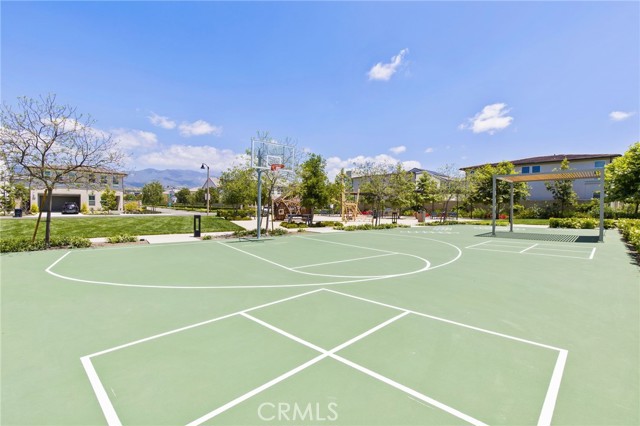 180 Paddlewheel, Lake Forest CA: https://media.crmls.org/medias/aa3547a0-ca47-4a61-a650-78fa6f1cce10.jpg