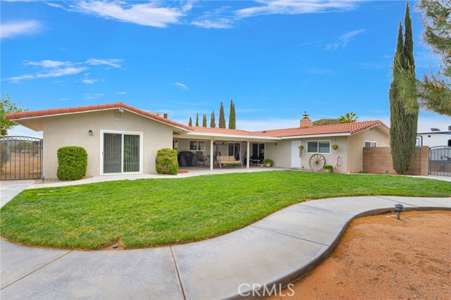 Detail Gallery Image 38 of 56 For 20115 Shoshonee, Apple Valley,  CA 92307 - 4 Beds | 2 Baths