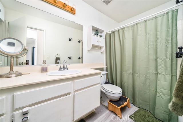 Detail Gallery Image 7 of 18 For 5036 Echo #309,  Los Angeles,  CA 90042 - 2 Beds | 1 Baths