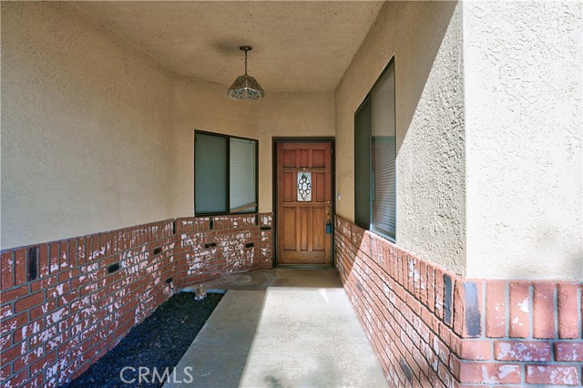 Detail Gallery Image 5 of 33 For 22170 Mustang Ct, Canyon Lake,  CA 92585 - 3 Beds | 2 Baths