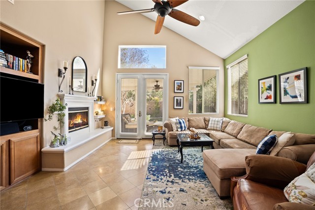 Detail Gallery Image 9 of 38 For 36326 Mustang Spirit Ln, Wildomar,  CA 92595 - 4 Beds | 3 Baths