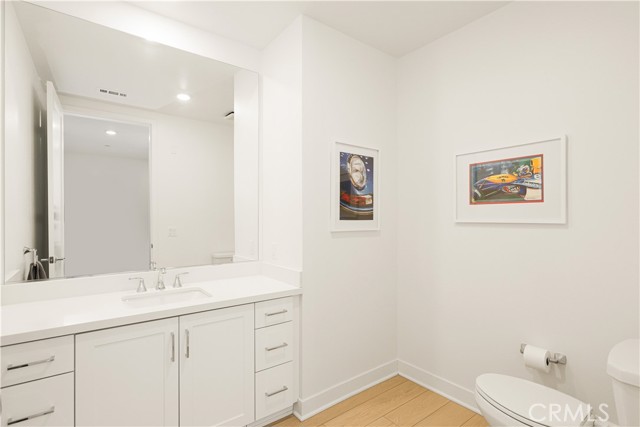 Detail Gallery Image 23 of 64 For 3700 Rivington, Irvine,  CA 92612 - 2 Beds | 2/1 Baths