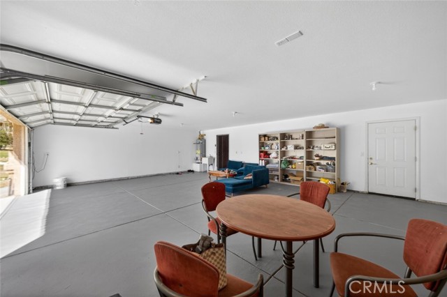 Detail Gallery Image 40 of 61 For 9280 Appleton St, Victorville,  CA 92392 - 4 Beds | 2/1 Baths