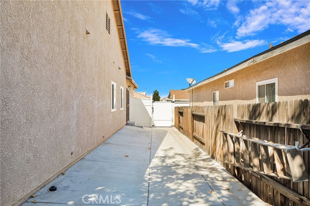 Detail Gallery Image 34 of 38 For 13279 Sundance Cir, Victorville,  CA 92392 - 4 Beds | 2 Baths