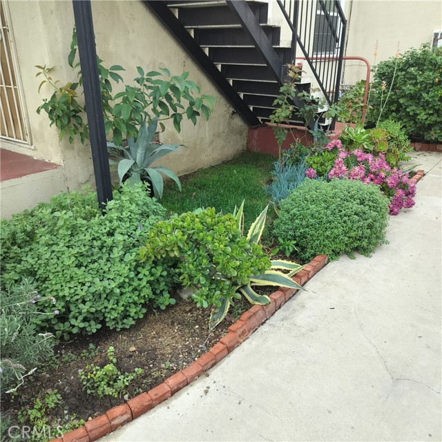 Detail Gallery Image 22 of 28 For 1018 Spazier Ave #B,  Glendale,  CA 91201 - 1 Beds | 1 Baths