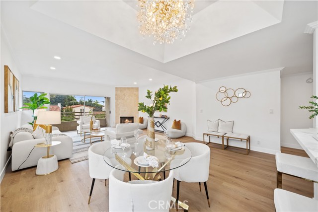 Detail Gallery Image 40 of 53 For 10475 Ashton Avenue Ave #301,  Los Angeles,  CA 90024 - 2 Beds | 3 Baths