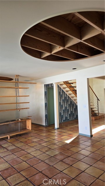 Detail Gallery Image 4 of 27 For 5000 Chimineas Ave, Tarzana,  CA 91356 - 3 Beds | 2 Baths