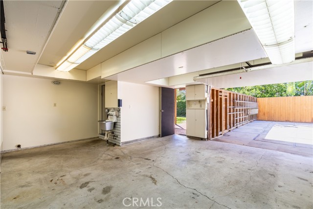 Detail Gallery Image 72 of 78 For 2405 Tustin Ave, Costa Mesa,  CA 92627 - 5 Beds | 4/1 Baths