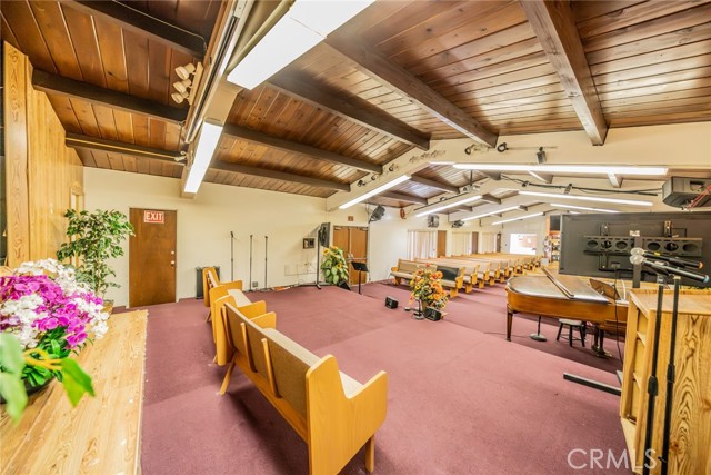 711 W C, Colton CA: https://media.crmls.org/medias/aa3c6425-f62c-4666-bcb1-c181865091e5.jpg