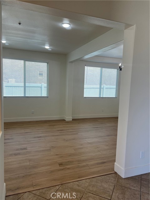 Detail Gallery Image 3 of 31 For 12080 Scenic View, Riverside,  CA 92505 - 5 Beds | 4/1 Baths