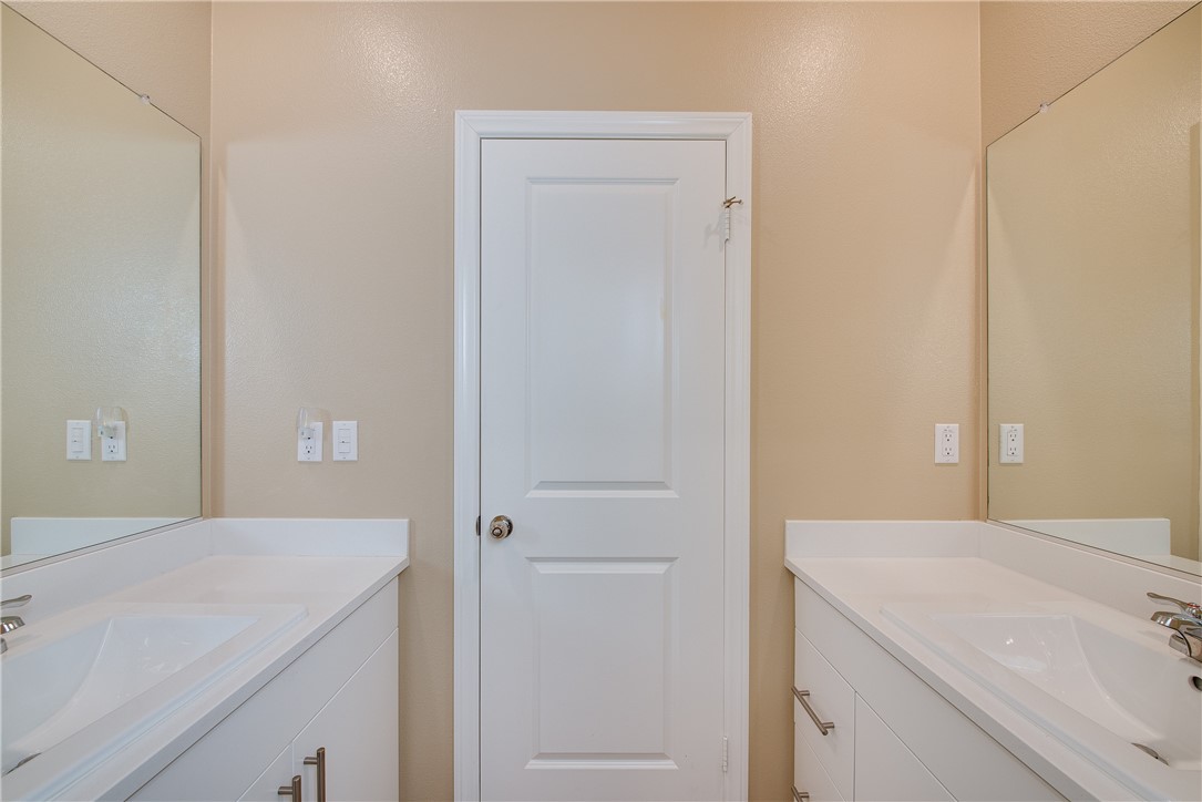Detail Gallery Image 20 of 43 For 30760 Singletree, Homeland,  CA 92548 - 5 Beds | 3/1 Baths