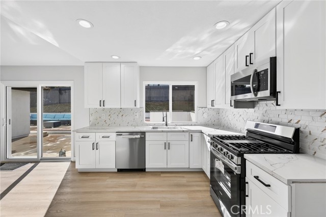 Detail Gallery Image 12 of 63 For 6568 Avenida Mariposa, Jurupa Valley,  CA 92509 - 4 Beds | 2 Baths