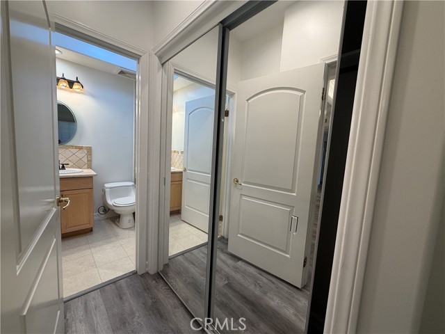 Detail Gallery Image 27 of 28 For 414 E Valencia Ave #111,  Burbank,  CA 91501 - 3 Beds | 3 Baths