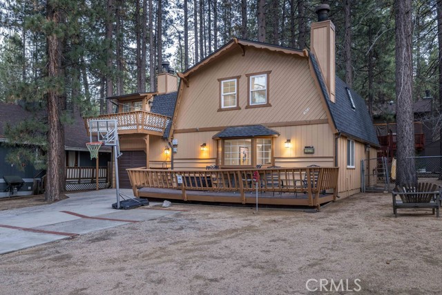 Detail Gallery Image 3 of 51 For 41941 Evergreen Dr, Big Bear Lake,  CA 92315 - 4 Beds | 4 Baths