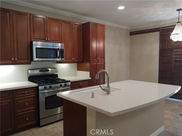 Detail Gallery Image 9 of 21 For 7715 Abbot Ct, Rancho Cucamonga,  CA 91730 - 4 Beds | 2/1 Baths