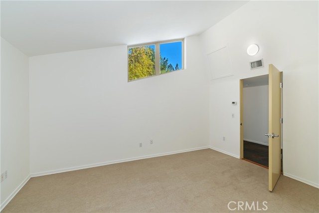 Detail Gallery Image 38 of 75 For 22 Holly Dr, Running Springs,  CA 92382 - 3 Beds | 2/1 Baths
