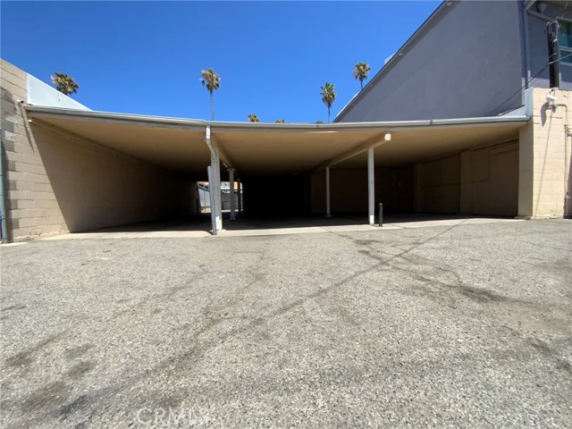  Commercial for Sale in Santa Monica, California