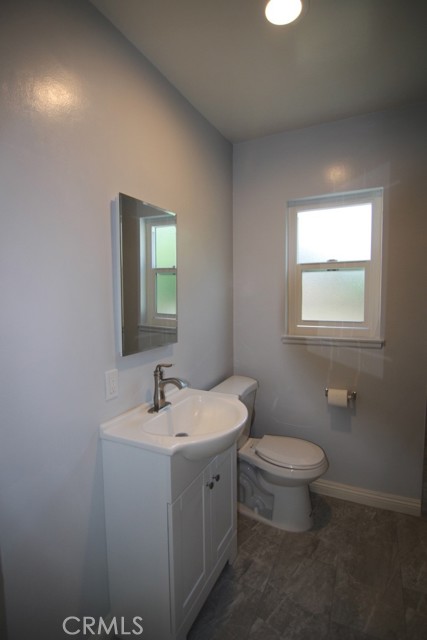 1728 W Chateau Avenue, Anaheim CA: https://media.crmls.org/medias/aa4045ea-b85e-46db-aace-7d825bee13f5.jpg