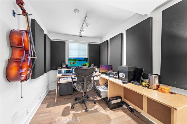 2414 Mathews Avenue, Redondo Beach, California 90278, 2 Bedrooms Bedrooms, ,2 BathroomsBathrooms,Residential,Sold,Mathews,OC22006938