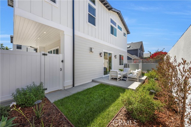 Detail Gallery Image 40 of 47 For 2619 Huntington Ln #B,  Redondo Beach,  CA 90278 - 4 Beds | 3/1 Baths