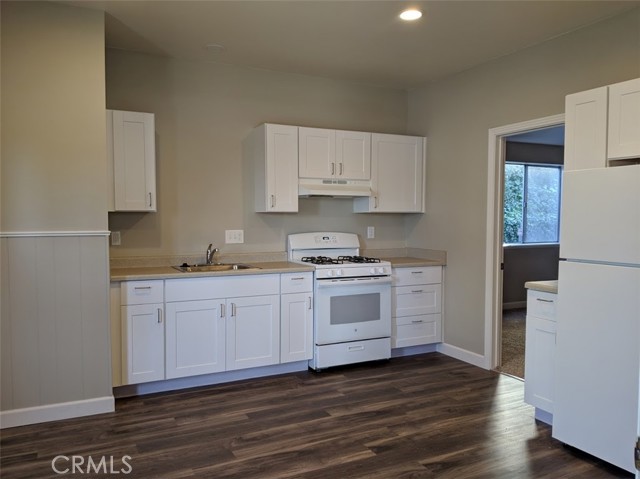 351 San Luis Avenue, Pismo Beach CA: https://media.crmls.org/medias/aa41776e-c220-427f-ade9-c889ac4a69d8.jpg