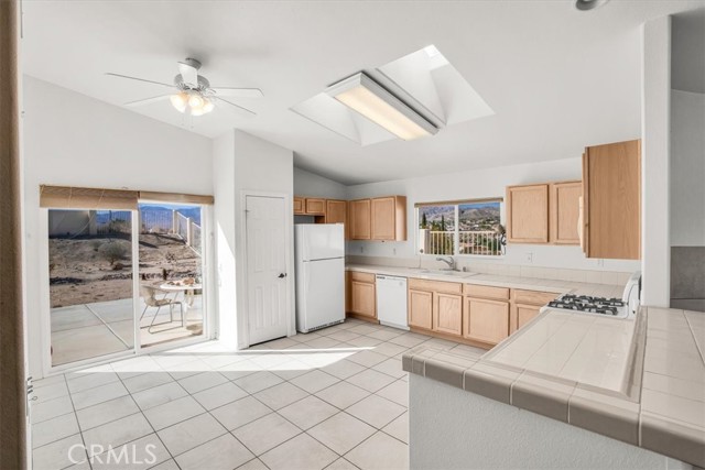 Detail Gallery Image 9 of 30 For 67319 Oris Dr, Desert Hot Springs,  CA 92240 - 3 Beds | 2 Baths