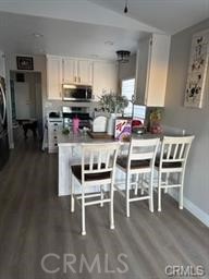 Detail Gallery Image 2 of 3 For 26738 Silver Oaks, Murrieta,  CA 92563 - 3 Beds | 2 Baths