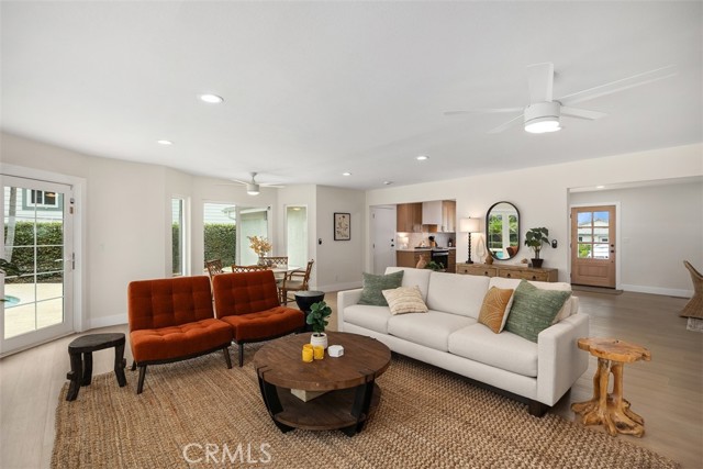 Detail Gallery Image 9 of 33 For 34456 Calle Portola, Dana Point,  CA 92624 - 4 Beds | 3 Baths