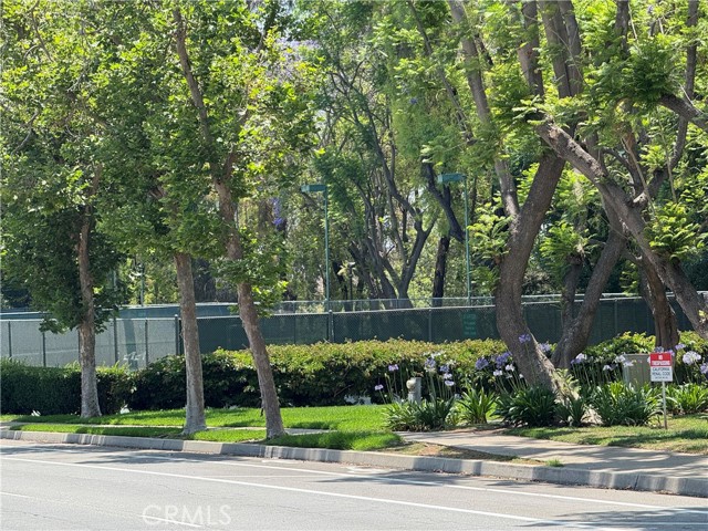 Image 11 of 41 For 777 Oak Knoll Street