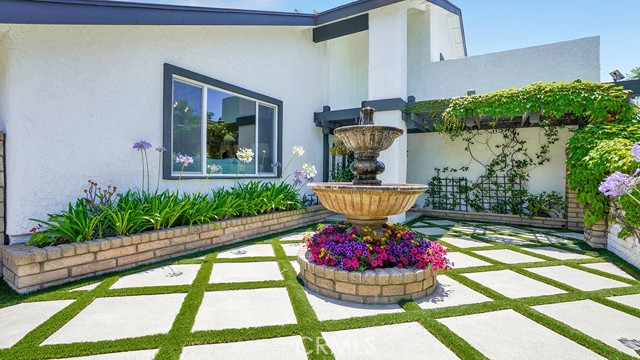 23782 Lagarto, Mission Viejo CA: https://media.crmls.org/medias/aa42b3a9-2cb9-4fbe-afbe-a5dde32278da.jpg