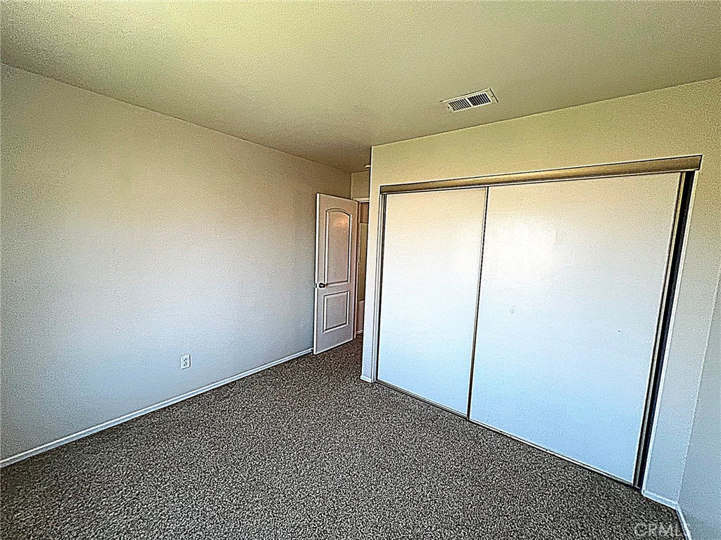5146 Maplewood - photo 12