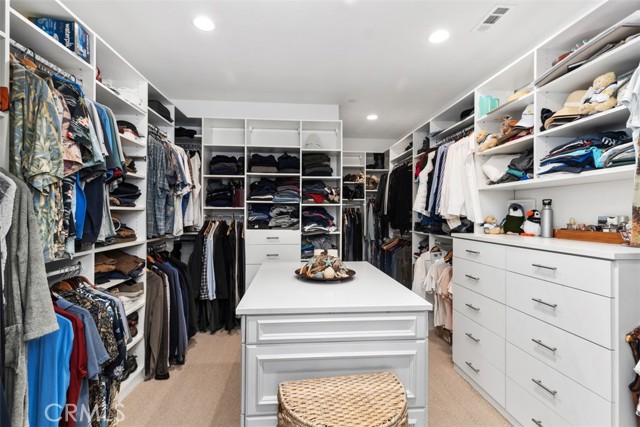 4762 Oceanridge Drive, Huntington Beach CA: https://media.crmls.org/medias/aa47659e-390c-4169-8c3a-1394af8a2a36.jpg