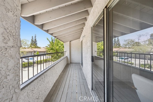 Detail Gallery Image 14 of 28 For 19519 Rinaldi St #57,  Porter Ranch,  CA 91326 - 3 Beds | 2 Baths