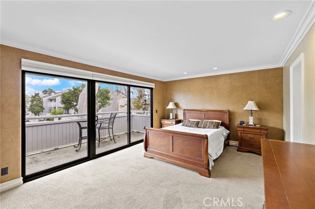 Detail Gallery Image 12 of 22 For 19 Kamalii Ct #257,  Newport Beach,  CA 92663 - 2 Beds | 2/1 Baths