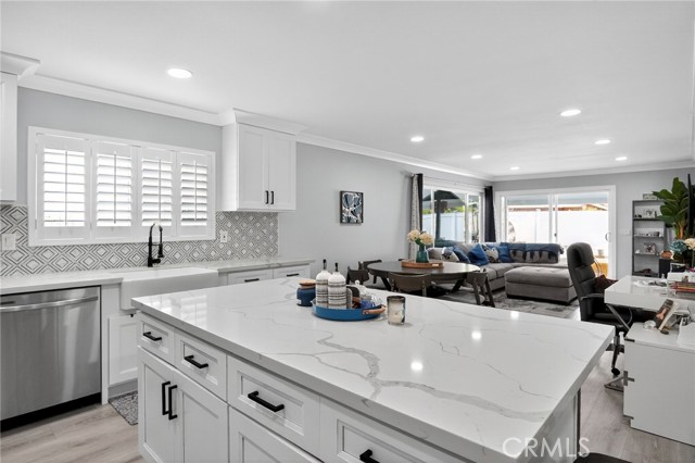 Detail Gallery Image 13 of 34 For 16921 Durham Dr, Yorba Linda,  CA 92886 - 3 Beds | 2 Baths